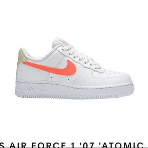 Brand new tags r still on Nike Air Force one atomic pink. Bought the wrong size